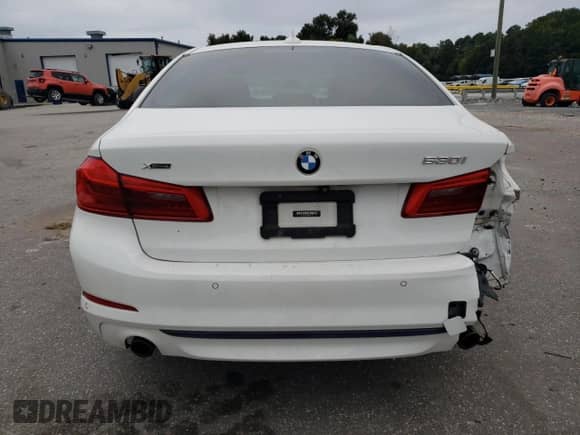 2019 BMW 5 Series 530i xDrive with VIN WBAJA7C53KWW11977, listed as a Copart auction lot 80778465 with 107,693 mi miles and Salvage title. Bid and sale history available at DreamBid. Image 6.