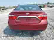 2017 Toyota Camry LE z VIN 4T1BF1FK8HU721849, wystawiony jako Copart lot #81603405 z przebiegiem 133 731 mil mil oraz Szkoda całkowita • Salvage title. Historia ofert i sprzedaży dostępna na DreamBid. Obrazek 6.