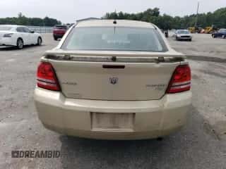 2010 Dodge Avenger R/T z VIN 1B3CC5FB0AN151758, wystawiony jako Copart lot #67956224 z przebiegiem 93 400 mil mil oraz Szkoda całkowita • Salvage title. Historia ofert i sprzedaży dostępna na DreamBid. Obrazek 6.