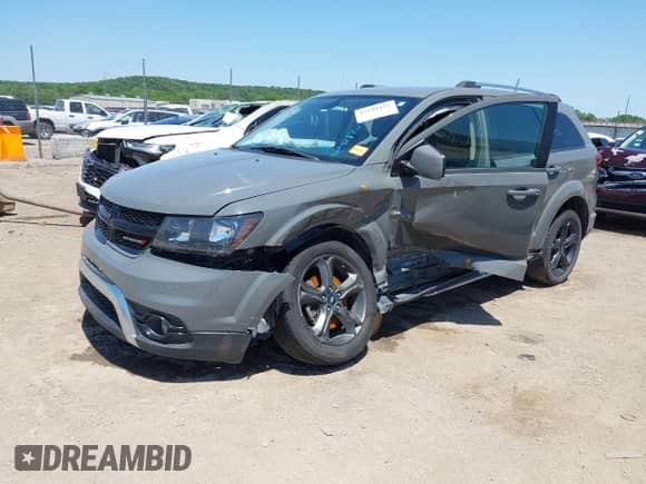 2019 Dodge Journey Crossroad с VIN 3C4PDDGG0KT764935, выставлен на аукционе IAAI как лот 42248425 с пробегом 126 612 миль миль и . История ставок и продаж доступна на DreamBid. Изображение 18.