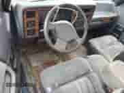 1990 Dodge Dakota z VIN 1B7FL23X2LS638751, wystawiony jako Copart lot #44015715 z przebiegiem 197 199 mil mil oraz Nie do naprawy • Non repairable. Historia ofert i sprzedaży dostępna na DreamBid. Obrazek 8.