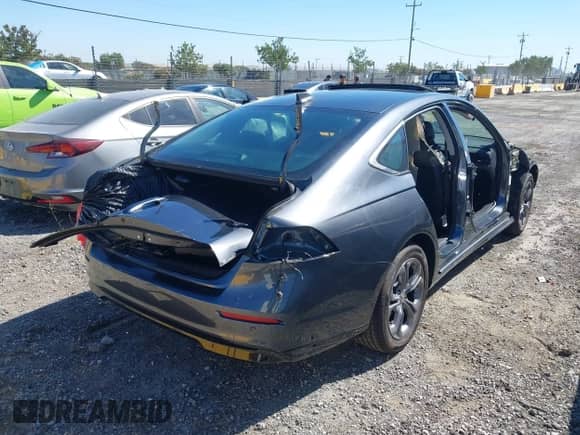 2025 Honda Accord EX-L with VIN 1HGCY2F66SA040093, listed as a IAAI auction lot 43039038 with Not provided miles and . Bid and sale history available at DreamBid. Image 4.