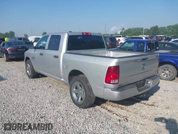 2015 Ram 1500 Express with VIN 1C6RR7KG4FS672275, listed as a IAAI auction lot 42452907 with 161,265 mi miles and . Bid and sale history available at DreamBid. Image 3.