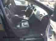 2012 Volvo S60 T5 с VIN YV1622FS4C2119147, выставлен на аукционе IAAI как лот 43239923 с пробегом 171 696 миль миль и . История ставок и продаж доступна на DreamBid. Изображение 5.