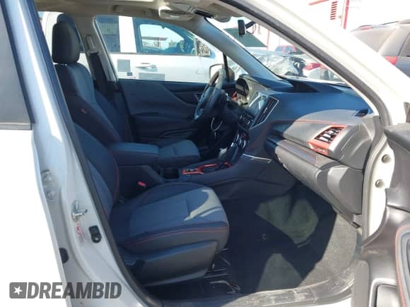 2019 Subaru Forester Special Sports z VIN JF2SKAKC7KH499434, wystawiony jako IAAI lot #43187924 z przebiegiem 57 737 mil mil oraz . Historia ofert i sprzedaży dostępna na DreamBid. Obrazek 5.