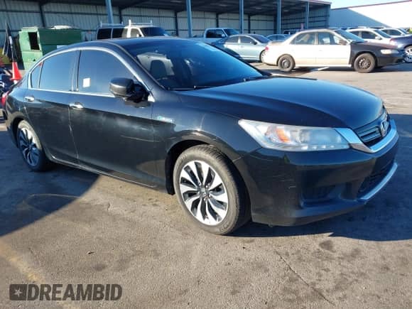 2014 Honda Accord Touring with VIN 1HGCR6F78EA007890, listed as a IAAI auction lot 43483814 with 230,646 mi miles and . Bid and sale history available at DreamBid. Image 1.