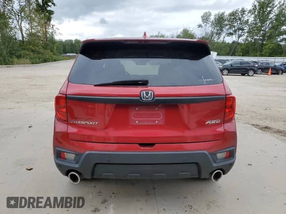 2022 Honda Passport EX-L with VIN 5FNYF8H51NB030858, listed as a Copart auction lot 81727705 with 30,817 mi miles and Non repairable. Bid and sale history available at DreamBid. Image 6.
