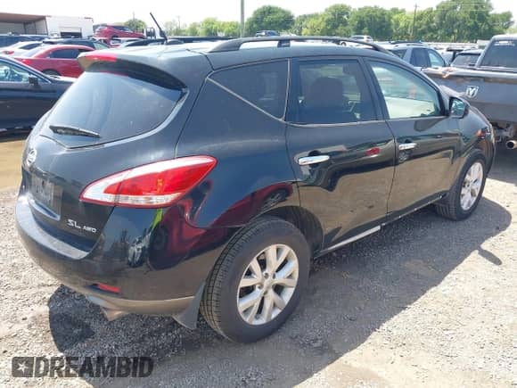 2011 Nissan Murano S z VIN JN8AZ1MW3BW156312, wystawiony jako IAAI lot #42202532 z przebiegiem 121 505 mil mil oraz . Historia ofert i sprzedaży dostępna na DreamBid. Obrazek 4.