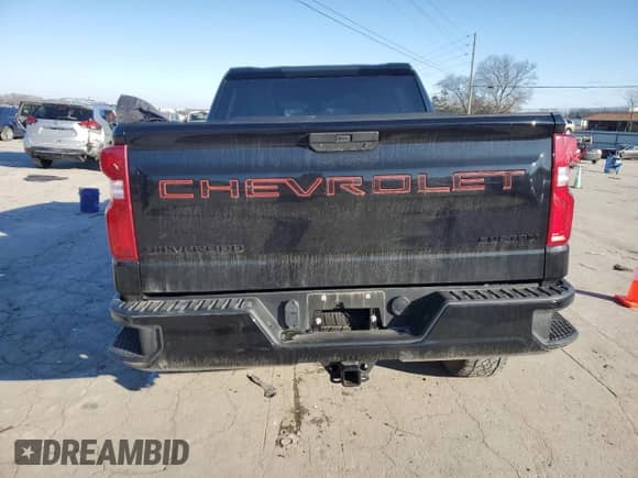 2022 Chevrolet Silverado 1500 Custom Trail Boss z VIN 1GCPYCEK3NZ175347, wystawiony jako Copart lot #42134355 z przebiegiem 50 947 mil mil oraz Szkoda całkowita • Salvage title. Historia ofert i sprzedaży dostępna na DreamBid. Obrazek 6.