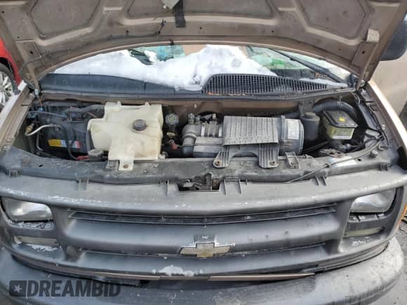 2002 Chevrolet Express с VIN 1GNFG15MX21179773, выставлен на аукционе Copart как лот 45912935 с пробегом Не указан миль и Чистый • Clean title. История ставок и продаж доступна на DreamBid. Изображение 11.