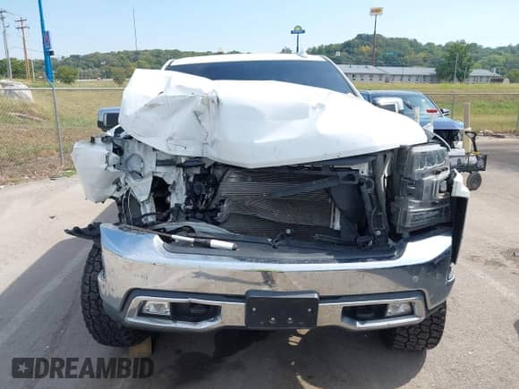 2019 Chevrolet Silverado 1500 LTZ with VIN 3GCUYGED7KG155299, listed as a IAAI auction lot 43246598 with 81,905 mi miles and . Bid and sale history available at DreamBid. Image 6.