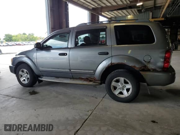 2005 Dodge Durango Limited with VIN 1D4HB58D45F546244, listed as a Copart auction lot 66010635 with 216,104 mi miles and Salvage title. Bid and sale history available at DreamBid. Image 2.
