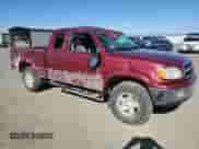 2001 Toyota Tundra Limited z VIN 5TBBT48181S165094, wystawiony jako Copart lot #55515765 z przebiegiem 264 859 mil mil oraz Czysty tytuł • Clean title. Historia ofert i sprzedaży dostępna na DreamBid. Obrazek 4.