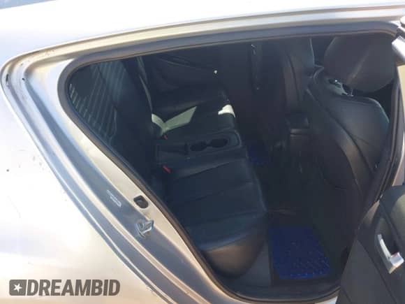 2013 Hyundai Veloster Turbo z VIN KMHTC6AE2DU147433, wystawiony jako IAAI lot #42239672 z przebiegiem 130 640 mil mil oraz . Historia ofert i sprzedaży dostępna na DreamBid. Obrazek 8.