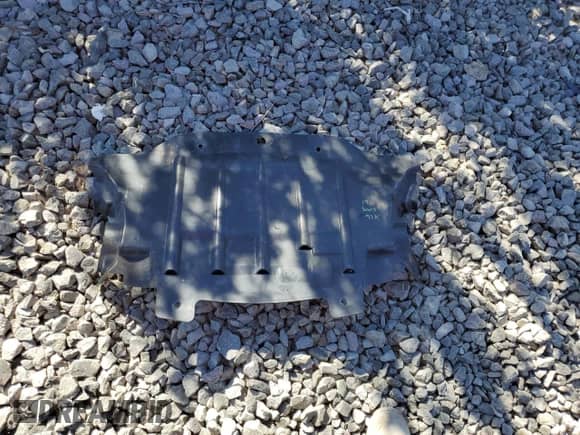 2017 Chrysler 300 C с VIN 2C3CCAET5HH521577, выставлен на аукционе Copart как лот 69266075 с пробегом 34 973 миль миль и Списание • Salvage title. История ставок и продаж доступна на DreamBid. Изображение 12.