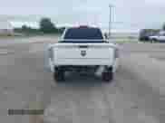 2006 Dodge 2500 Laramie z VIN 3D7KS29C56G136209, wystawiony jako IAAI lot #42756653 z przebiegiem 257 773 mil mil oraz . Historia ofert i sprzedaży dostępna na DreamBid. Obrazek 16.