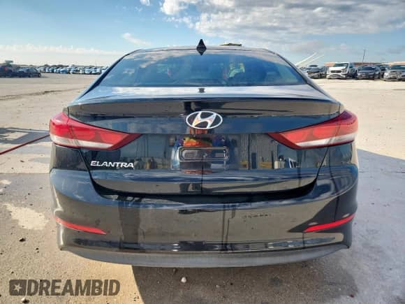 2018 Hyundai Elantra SEL z VIN KMHD84LF4JU665944, wystawiony jako Copart lot #81310785 z przebiegiem 65 938 mil mil oraz Szkoda całkowita • Salvage title. Historia ofert i sprzedaży dostępna na DreamBid. Obrazek 6.