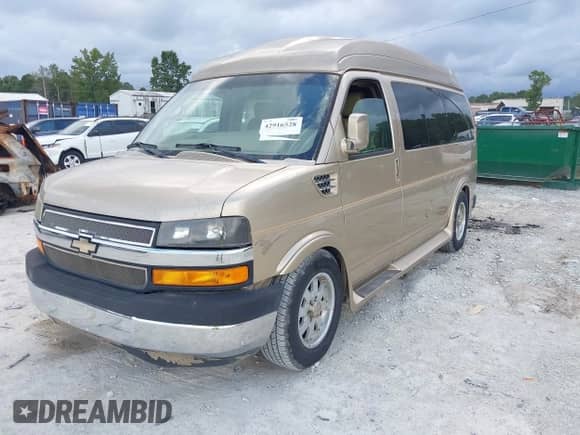 2012 Chevrolet Express Passenger 1LT с VIN 1GNSGCF44C1172554, выставлен на аукционе IAAI как лот 42916528 с пробегом 148 841 миль миль и . История ставок и продаж доступна на DreamBid. Изображение 2.