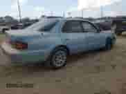 1993 Toyota Camry с VIN 4T1VK13E8PU055730, выставлен на аукционе Copart как лот 58357304 с пробегом 134 700 миль миль и Списание • Salvage title. История ставок и продаж доступна на DreamBid. Изображение 3.