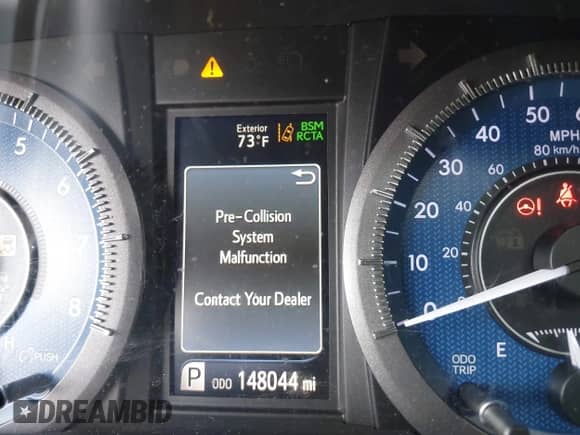 2018 Toyota Sienna XLE Auto Access Seat with VIN 5TDYZ3DC9JS949804, listed as a IAAI auction lot 42207235 with 148,044 mi miles and . Bid and sale history available at DreamBid. Image 7.