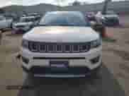 2018 Jeep Compass Limited z VIN 3C4NJDCB3JT115137, wystawiony jako Copart lot #68334465 z przebiegiem 70 768 mil mil oraz Szkoda całkowita • Salvage title. Historia ofert i sprzedaży dostępna na DreamBid. Obrazek 5.