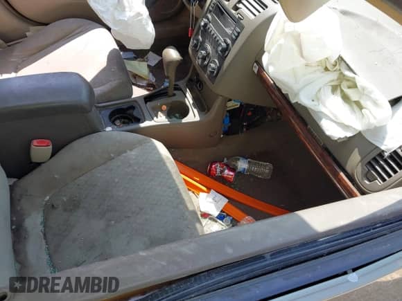 2004 Chevrolet Malibu с VIN 1G1ZS52F34F134609, выставлен на аукционе IAAI как лот 42392762 с пробегом 141 821 миль миль и . История ставок и продаж доступна на DreamBid. Изображение 5.