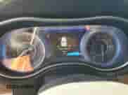 2017 Chrysler 300 C Platinum z VIN 2C3CCASG4HH526874, wystawiony jako Copart lot #45935975 z przebiegiem 43 285 mil mil oraz Szkoda całkowita • Salvage title. Historia ofert i sprzedaży dostępna na DreamBid. Obrazek 9.