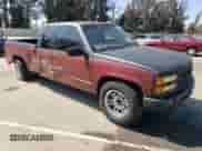 1998 GMC Sierra 1500 с VIN 2GTEC19R2W1515485, выставлен на аукционе Copart как лот 81452995 с пробегом 293 861 миль миль и Списание • Salvage title. История ставок и продаж доступна на DreamBid. Изображение 4.
