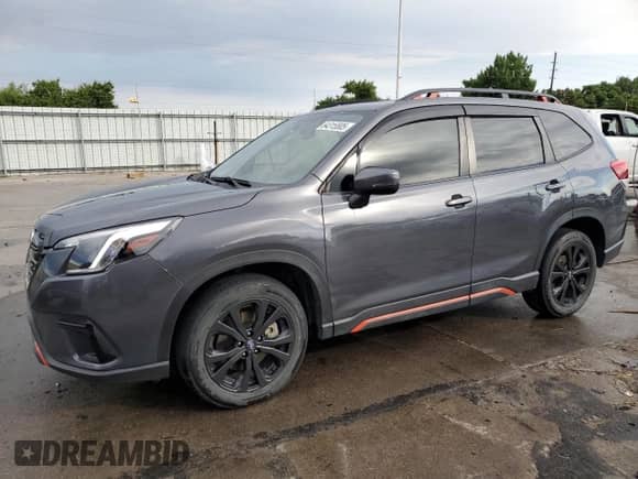 2022 Subaru Forester Special Sports z VIN JF2SKAGC4NH499971, wystawiony jako Copart lot #64315505 z przebiegiem 34 504 mil mil oraz Czysty tytuł • Clean title. Historia ofert i sprzedaży dostępna na DreamBid. Obrazek 1.