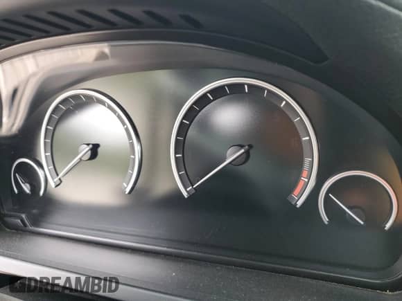 2011 BMW 7 Series 750Li z VIN WBAKB8C50BCY65753, wystawiony jako Copart lot #56884345 z przebiegiem Nie podano mil oraz Szkoda całkowita • Salvage title. Historia ofert i sprzedaży dostępna na DreamBid. Obrazek 9.