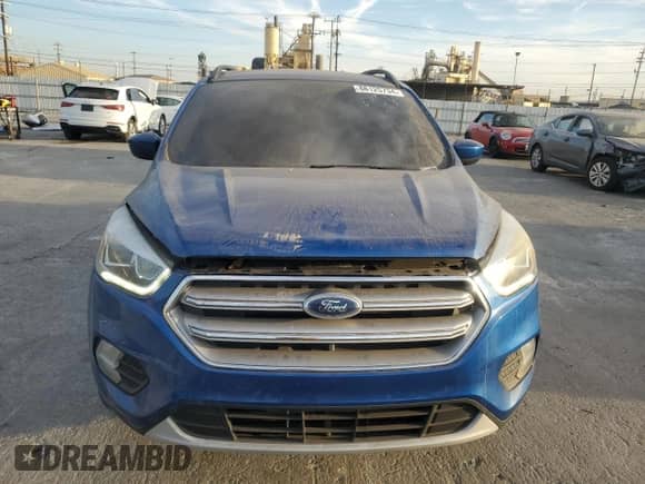 2017 Ford Escape SE с VIN 1FMCU9G9XHUA11145, выставлен на аукционе Copart как лот 86125734 с пробегом 106 846 миль миль и Чистый • Clean title. История ставок и продаж доступна на DreamBid. Изображение 5.