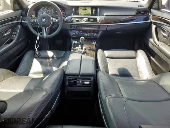 2014 BMW 5 Series 535i с VIN WBA5B1C50ED917191, выставлен на аукционе Copart как лот 80349475 с пробегом 88 434 миль миль и Чистый • Clean title. История ставок и продаж доступна на DreamBid. Изображение 8.