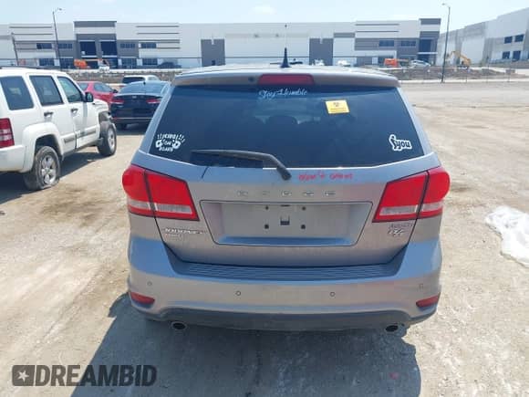 2016 Dodge Journey R/T с VIN 3C4PDDEG2GT245797, выставлен на аукционе IAAI как лот 43069543 с пробегом Не указан миль и . История ставок и продаж доступна на DreamBid. Изображение 16.