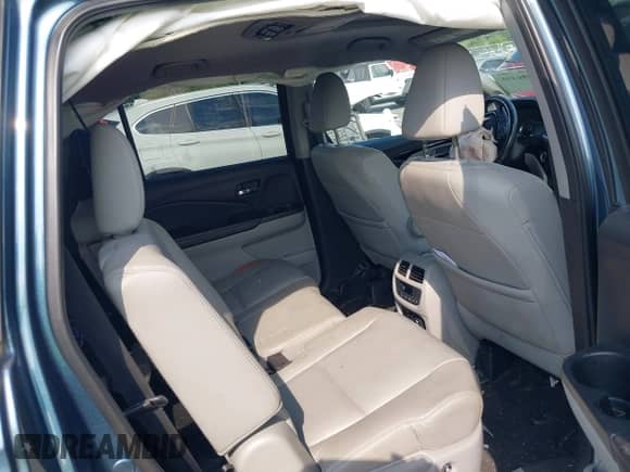 2017 Honda Pilot Touring с VIN 5FNYF6H92HB065890, выставлен на аукционе IAAI как лот 42986495 с пробегом 152 733 миль миль и . История ставок и продаж доступна на DreamBid. Изображение 8.