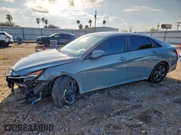 2022 Hyundai Elantra SEL с VIN KMHLM4AG1NU253635, выставлен на аукционе Copart как лот 80023705 с пробегом 59 824 миль миль и Списание • Salvage title. История ставок и продаж доступна на DreamBid. Изображение 1.