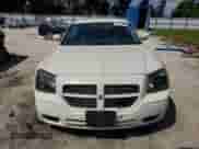 2005 Dodge Magnum SE with VIN 2D4FV48V45H647770, listed as a Copart auction lot 72318254 with 189,772 mi miles and Salvage title. Bid and sale history available at DreamBid. Image 5.