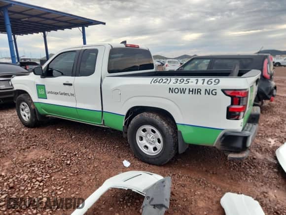 2024 Nissan Frontier S with VIN 1N6ED1CL1RN669400, listed as a Copart auction lot 84985035 with 10,810 mi miles and Salvage title. Bid and sale history available at DreamBid. Image 2.