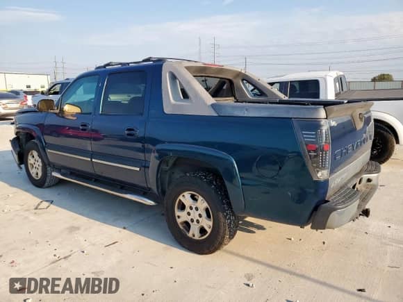 2005 Chevrolet Avalanche Z66 with VIN 3GNEC12Z95G268845, listed as a Copart auction lot 70272375 with 202,189 mi miles and Salvage title. Bid and sale history available at DreamBid. Image 2.