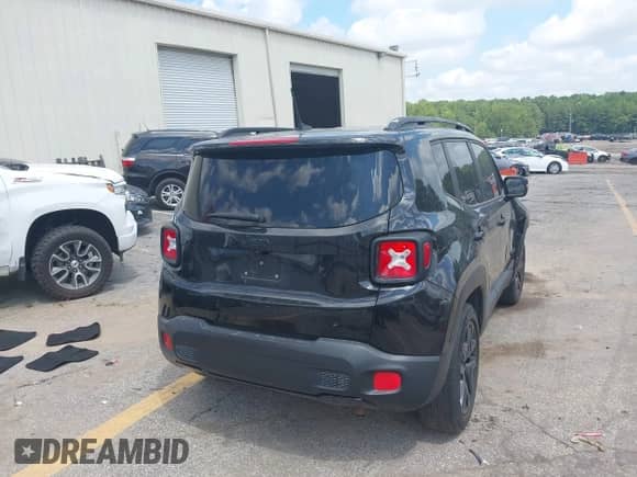 2017 Jeep Renegade Latitude с VIN ZACCJABB5HPG61186, выставлен на аукционе IAAI как лот 42687383 с пробегом 106 100 миль миль и . История ставок и продаж доступна на DreamBid. Изображение 4.