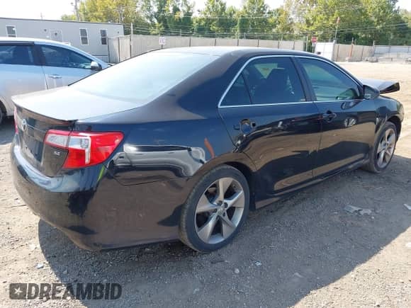 2014 Toyota Camry L с VIN 4T1BF1FK8EU829691, выставлен на аукционе IAAI как лот 43487854 с пробегом 183 260 миль миль и . История ставок и продаж доступна на DreamBid. Изображение 4.