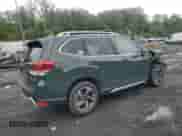 2023 Subaru Forester Touring z VIN JF2SKARC7PH506766, wystawiony jako Copart lot #83782495 z przebiegiem 31 963 mil mil oraz Szkoda całkowita • Salvage title. Historia ofert i sprzedaży dostępna na DreamBid. Obrazek 3.