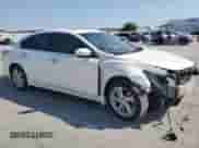 2015 Nissan Altima SL with VIN 1N4AL3AP1FN890941, listed as a Copart auction lot 80219305 with 167,986 mi miles and Salvage title. Bid and sale history available at DreamBid. Image 4.