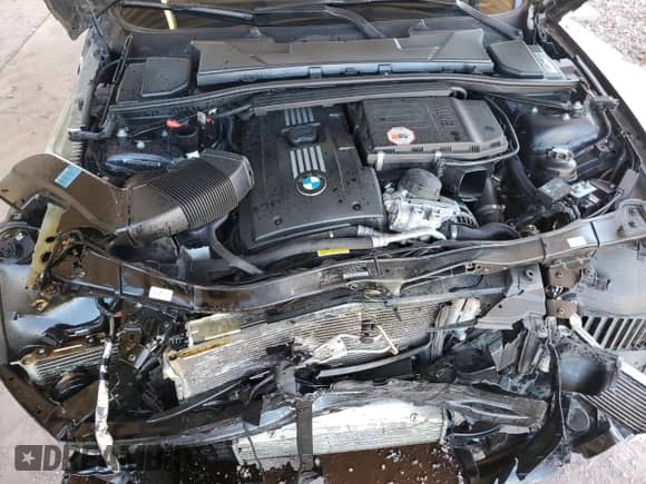 2011 BMW 3 Series 335is с VIN WBADX1C51BE570022, выставлен на аукционе Copart как лот 46740335 с пробегом 72 985 миль миль и Списание • Salvage title. История ставок и продаж доступна на DreamBid. Изображение 12.