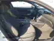 2016 Ford Mustang V6 z VIN 1FA6P8AM6G5209350, wystawiony jako IAAI lot #43547664 z przebiegiem 212 230 mil mil oraz . Historia ofert i sprzedaży dostępna na DreamBid. Obrazek 5.