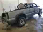 2002 Chevrolet Silverado 2500HD LS с VIN 1GCHK29G32E208114, выставлен на аукционе Copart как лот 61581645 с пробегом 165 577 миль миль и На запчасти • Non repairable. История ставок и продаж доступна на DreamBid. Изображение 3.