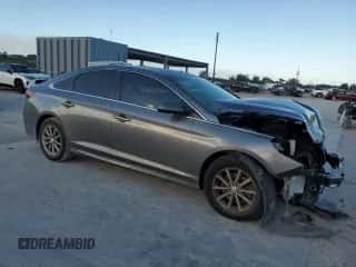 2018 Hyundai Sonata SE z VIN 5NPE24AF7JH702248, wystawiony jako Copart lot #87008745 z przebiegiem 118 562 mil mil oraz Szkoda całkowita • Salvage title. Historia ofert i sprzedaży dostępna na DreamBid. Obrazek 4.