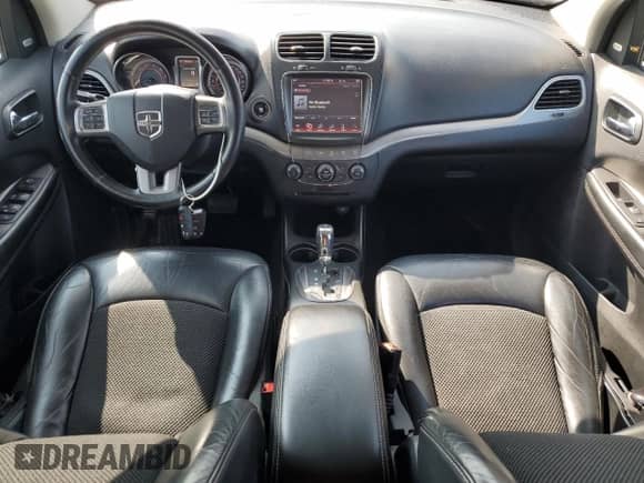 2014 Dodge Journey Crossroad with VIN 3C4PDCGG3ET266341, listed as a Copart auction lot 80157215 with 230,508 mi miles and Clean title. Bid and sale history available at DreamBid. Image 8.