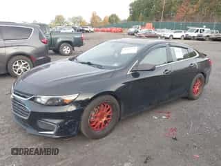 2018 Chevrolet Malibu LT с VIN 1G1ZD5ST3JF152636, выставлен на аукционе IAAI как лот 43525579 с пробегом 135 976 миль миль и . История ставок и продаж доступна на DreamBid. Изображение 2.