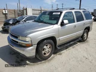 2001 Chevrolet Tahoe LS с VIN 1GNEC13T41R133700, выставлен на аукционе Copart как лот 71240535 с пробегом 143 051 миль миль и Списание • Salvage title. История ставок и продаж доступна на DreamBid. Изображение 1.
