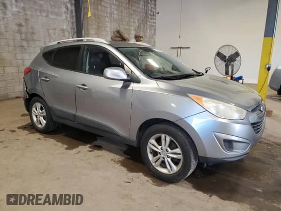2011 Hyundai Tucson GLS с VIN KM8JU3ACXBU134850, выставлен на аукционе Copart как лот 86652505 с пробегом 158 709 миль миль и Списание • Salvage title. История ставок и продаж доступна на DreamBid. Изображение 4.